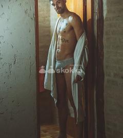 Cumplí tus fantasías. Chico Activo
